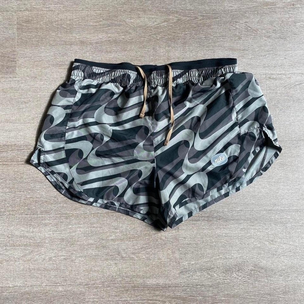 Medium Black Nike Dri-Fit Shorts‎ 1119